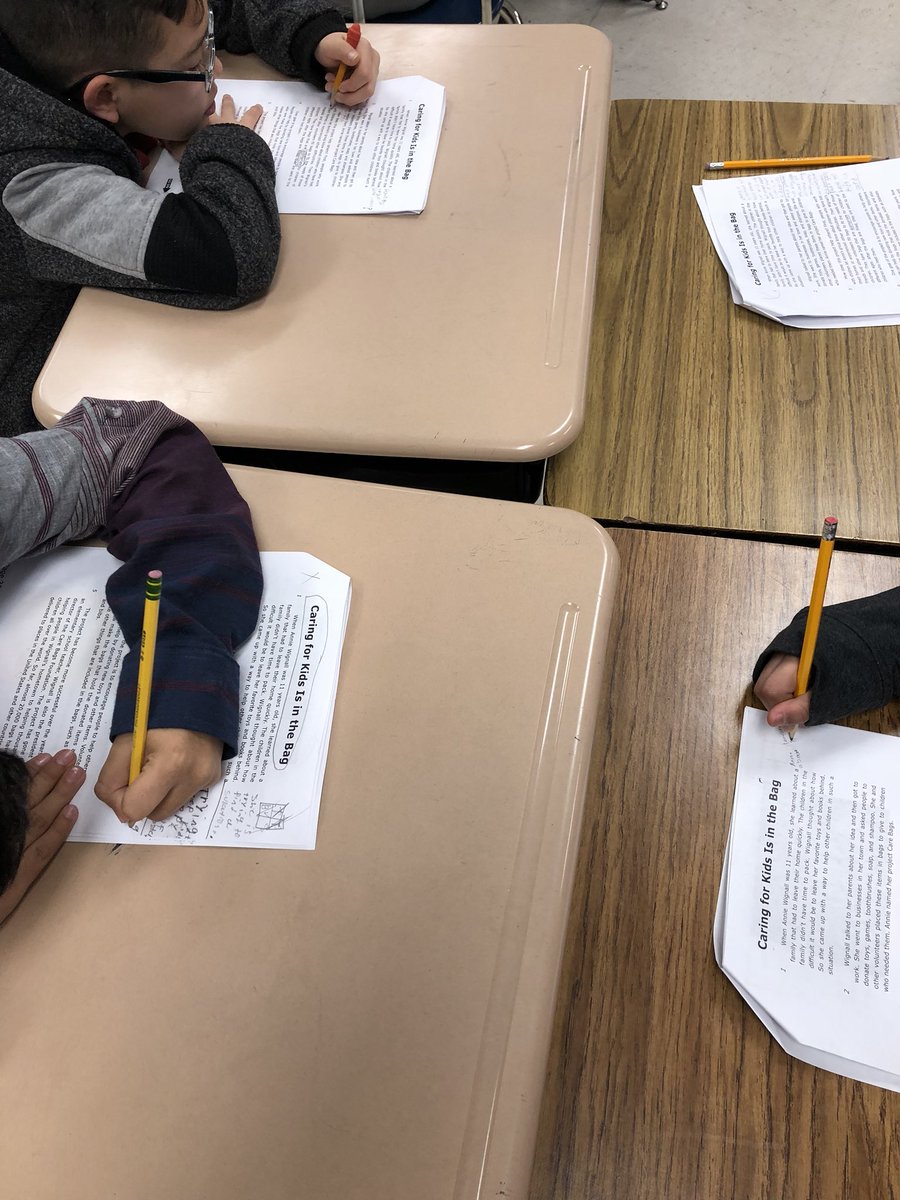 JKane_EISD's tweet photo. Working on strategies for breaking passages down into less intimidating chunks. Reading stresses them out 🙁 #readingprep #wevegotthis #mainidea #slowandsteady https://t.co/TnAnfcbZHV
