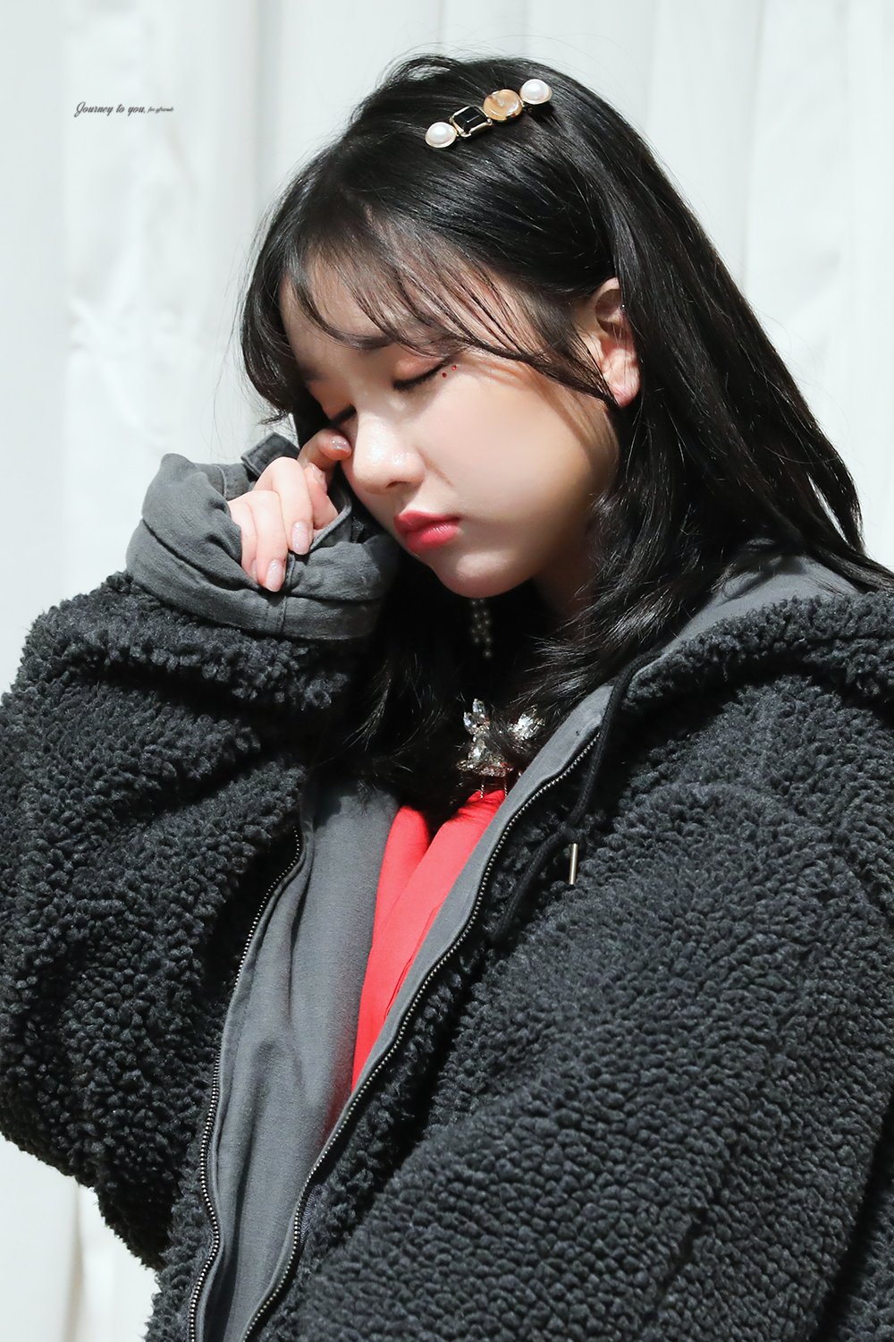 Dx5HTkeVYAIKfIX.jpg:large