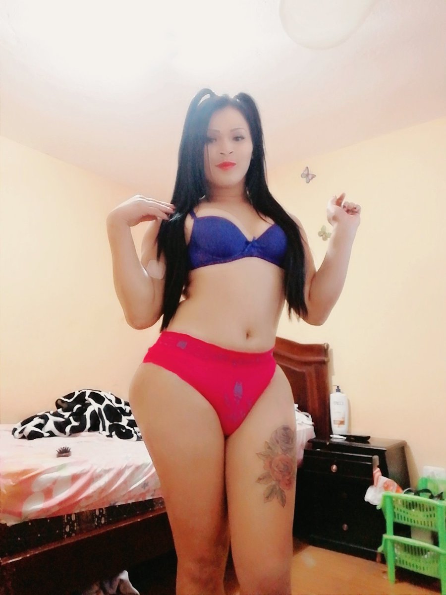 Michell40670654's tweet photo. @PrepagosTransEc Michell #trans femenina ninfomana adicta del buen sexo #quito sur #femenina con depar privado 0979779008 https://t.co/Mkcbsa6vmm