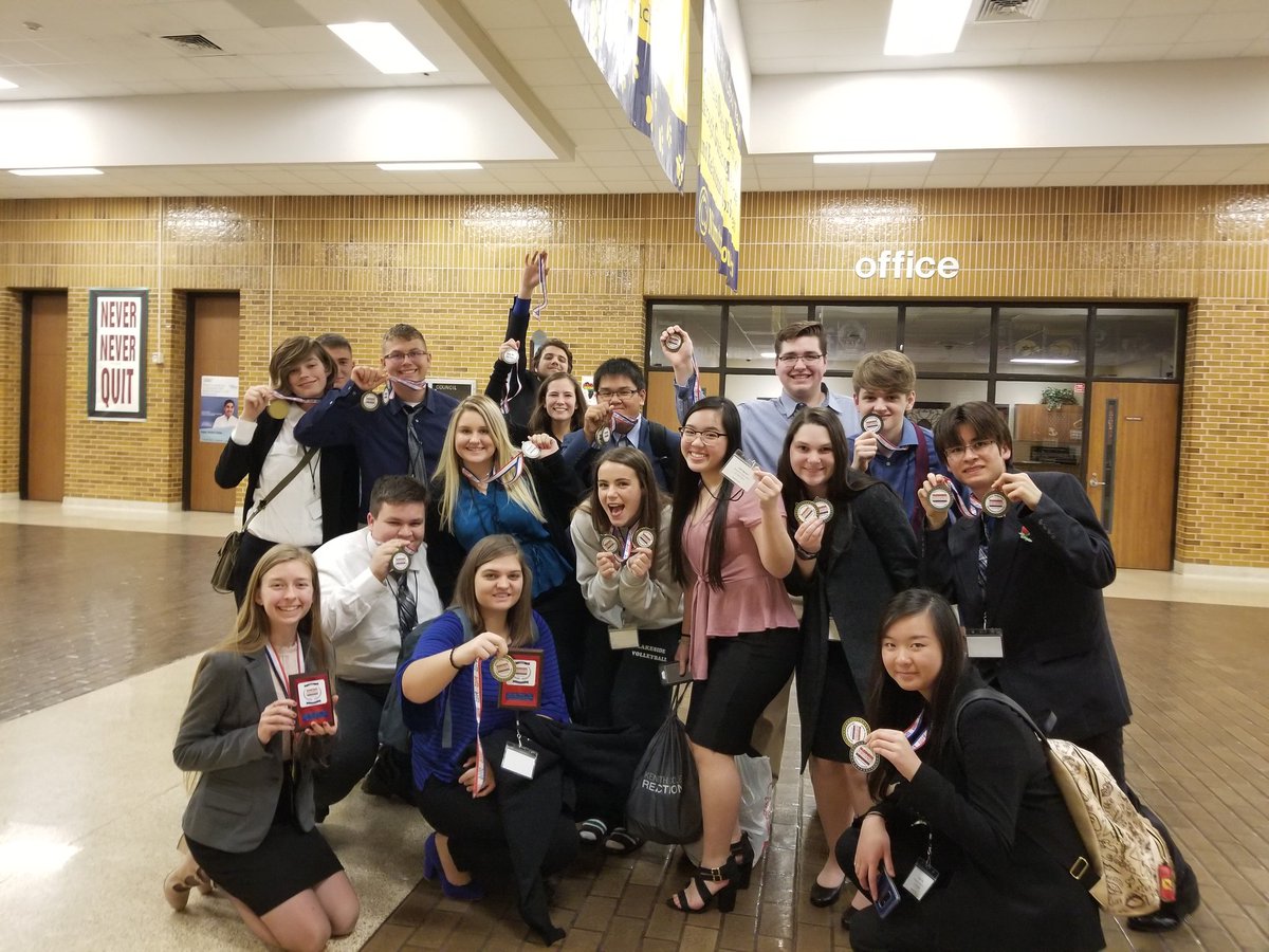 MHSBearsBPA's tweet photo. Montgomery BPA bringing home the bling! 19 going to @TexasBPA State Leadership Conference! https://t.co/Jx63ut6fYw