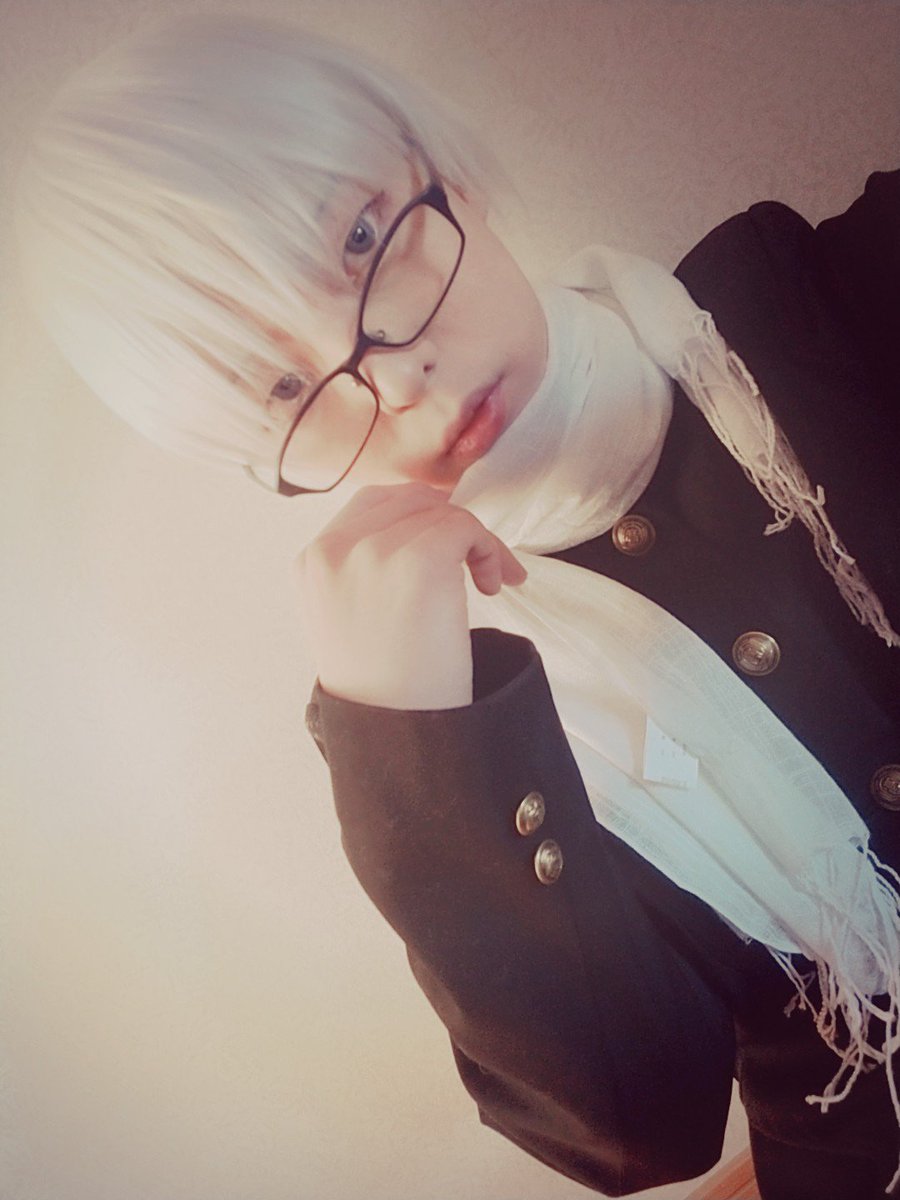 Disney に洗脳されてるキザン 次回 コスプレ 青鬼 主人公 ひろし 馬鹿馬鹿しい お化けなんているわけないでしょう 科学的に考えて 映画や小説を参考に着ました 学生服久々に着た 笑 3 2に開催されるスプラッター