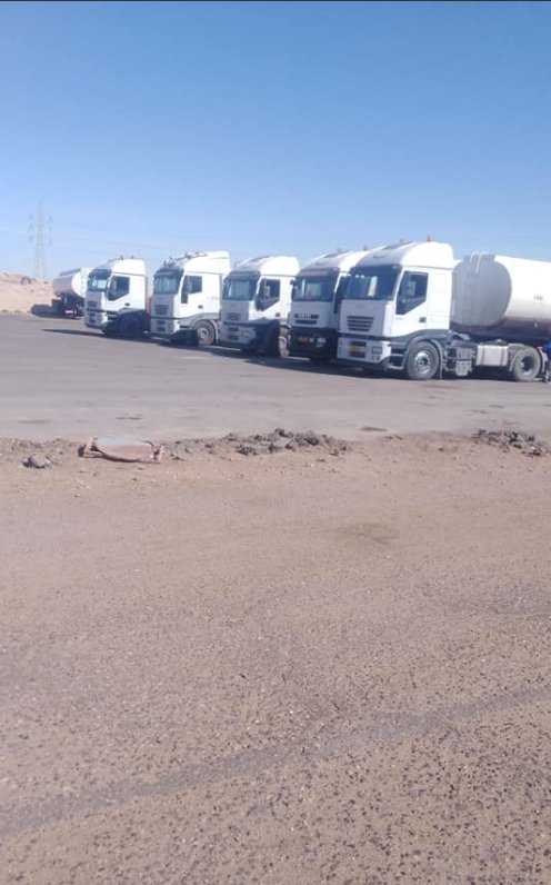 218newsenglish's tweet image. Brega Petroleum Marketing Company (#BPMC) and @NOC_Libya has sent the fifth truck convoy of fuel supply to #Libya’s #southern_region, carrying 3.5 million liters of vehicle fuel, one million liters of diesel and 40 tons of liquefied gas.

#218newseng