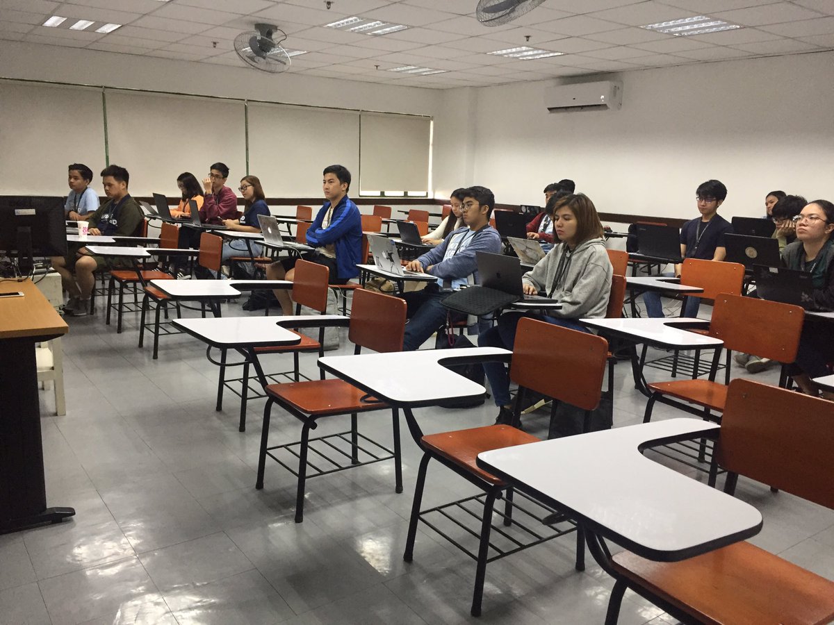 juniorffcph's tweet photo. Michie Ang teaches our #JFFC2019 participants about the fundamentals of NodeJS through a hands-on app-building workshop with ExpressJS this afternoon!

#JFFC2019 #FutureForward https://t.co/3o3crg3L55