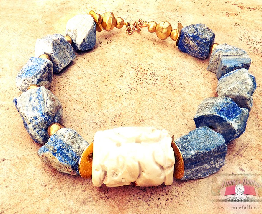 AimeeFuller's tweet photo. My accessories line: #StatementJewelry #AfricanJewelry #LapisLazuli #fascinators https://t.co/azm2zBsqG3 #StatementNecklace #PendantNecklace #earrings #Hats https://t.co/GJNEYLAMEd #TitaniumAgate #GoldNecklace #TurquoiseNecklace #turquoisejewelry @turquoise #wearableart #druzy https://t.co/3WiYkfW5aE