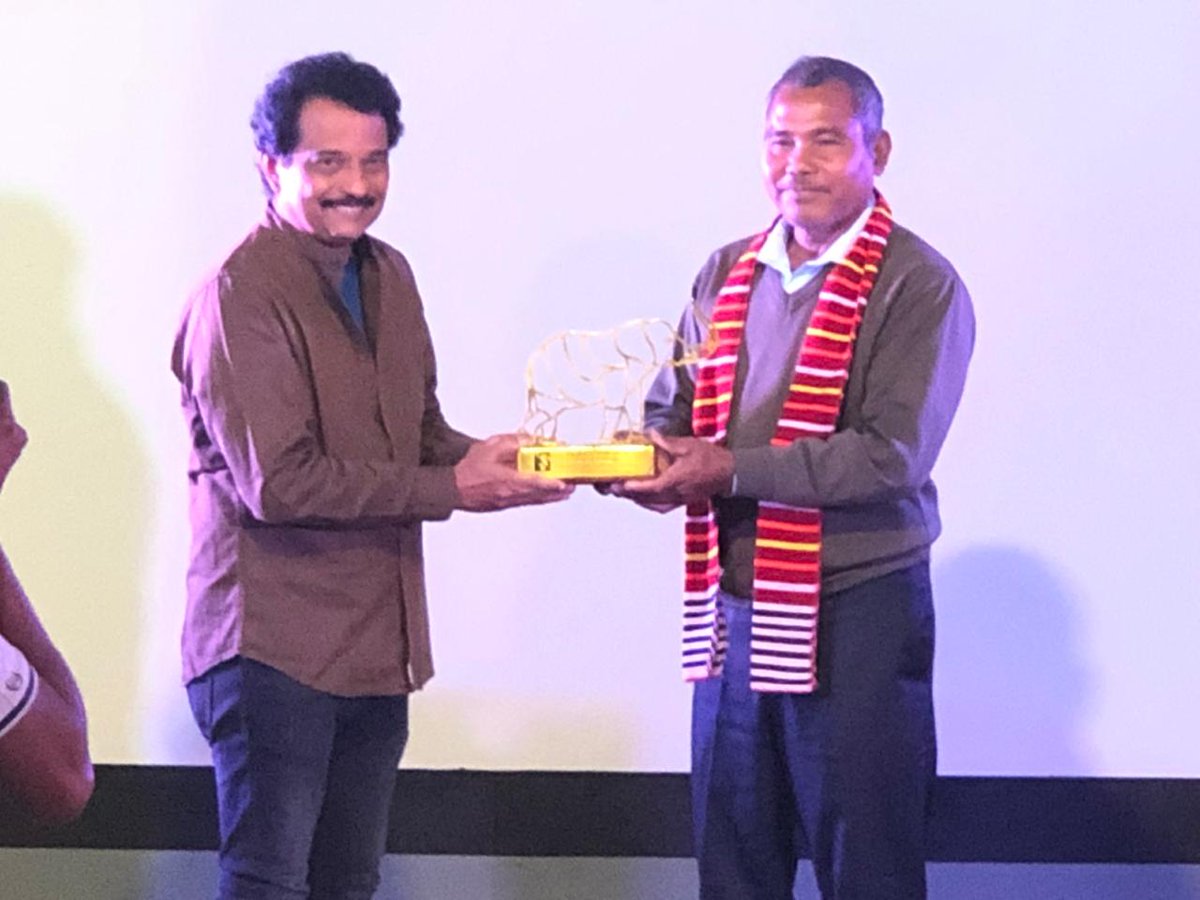 rinffkerala's tweet photo. Prakrti Puraskar - Golden Elephant
 Lifetime Achievement Award for Nature Conservation
 Jadav Payeng- The forest man of India... https://t.co/l5Dwnfps2y