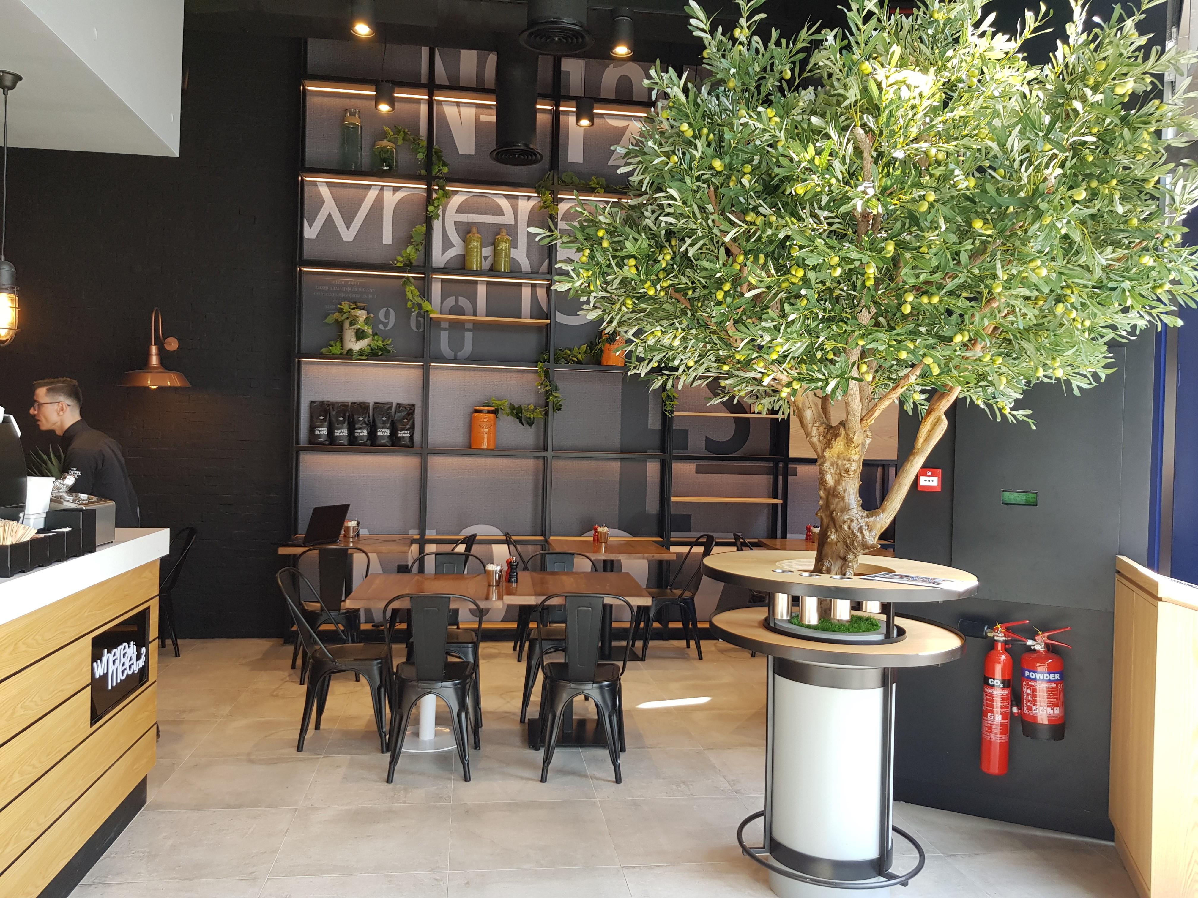 Select Group The Coffee Club At Marina Gate A Coffee On The Go Or A Delicious Meal In A Stunning Location It S All Available At The Latest Branch Of