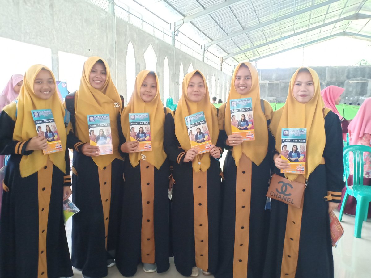 BSI_Tasik's tweet photo. Partisipasi kampus @ubsi_tasikmalaya Pada Acara Education Fair SMA Terpadu Condong Tasikmalaya yang dilaksanakan 27  Januari 2019.
.
@kuliahbsiaja #edufair2019 #edufairsmatcondong #kuliahbsiaja #bsitasikmalaya #condong https://t.co/k0Rt3yvpih