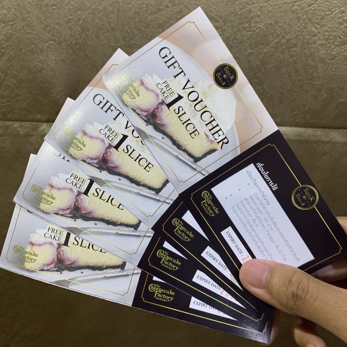 Herepaolicious's tweet photo. ขอสุ่มแจกฟรีละกัน ใช้เองคงไม่ทัน😲

🔁เพียงแค่ Follow + RT ทวิตนี้

🎁รับฟรีไปเลย ชีสเค้กสุดพรีเมี่ยมจาก The Cheesecake Factory มูลค่า 189฿ (4 รางวัล)

📆หมดเขต 6 ก.พ. นี้ เอ้าลุย!!
#อร่อยไปกับเฮีย @aroii @ReviewAroii @Kin24hrs https://t.co/6d2vwIBEPH