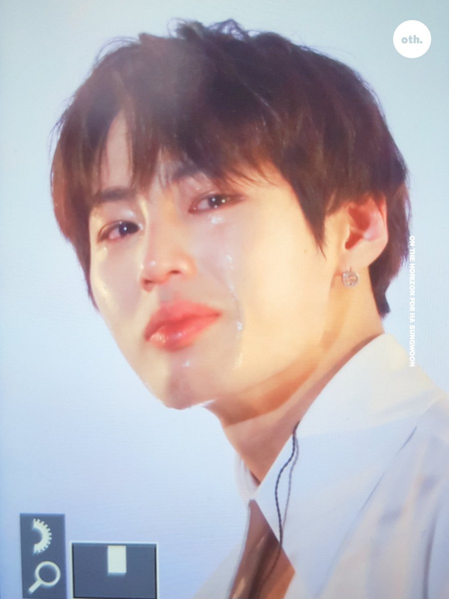 onthehorizon322's tweet photo. 고마워 사랑해
#워너원 #하성운
#워너원의모든길_역사로남아 https://t.co/CHQtP5VB65