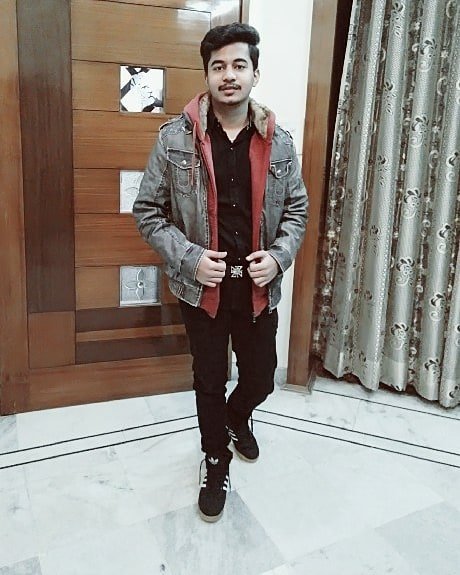 jagrit_singla's tweet photo. Love for leather Jackets https://t.co/568xY7qlUJ