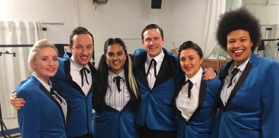 inthewrongcrowd's tweet image. Can't believe last night was the last #AllNewSnowWhite. No more S-S-O-O-O-R-R-Y, no more Kenneth the Mole, no more heckling from 5 year olds in the front row! We're gonna miss you guys! @TRPlymouth @Ovalhouse