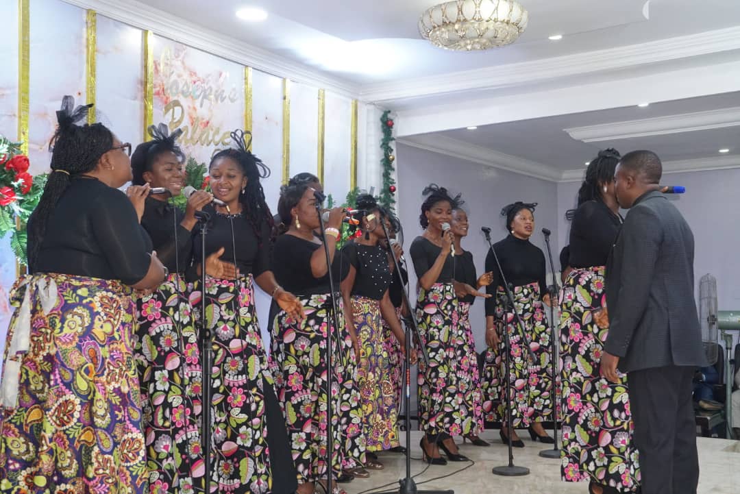 JosephsPalace's tweet image. Choir Ministration:
OH LORD SPEAK INTO MY LIFE
#rccgjp
#jpsunshineservice
#launchout