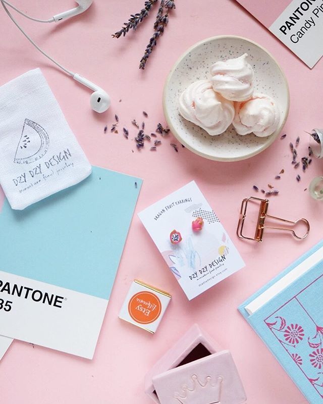 dzydzydesign's tweet photo. Sunday dreaming ✨#etsy #etsylithuania #ihavethisthingwithpink https://t.co/dKS9x4MMes