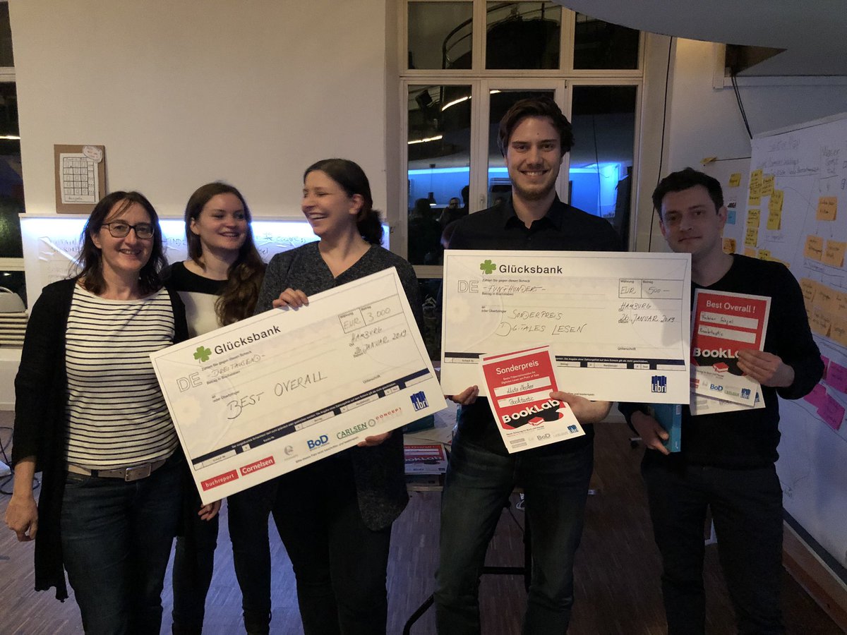 matzzt's tweet image. Danke für das super #booklab ! Hat extrem viel Spaß gemacht und sehr interessanten Austausch geboten! Gerne wieder! Wir freuen uns natürlich auch, dass ihr unsere Idee so cool fandet :) #hackathon @knkVerlag