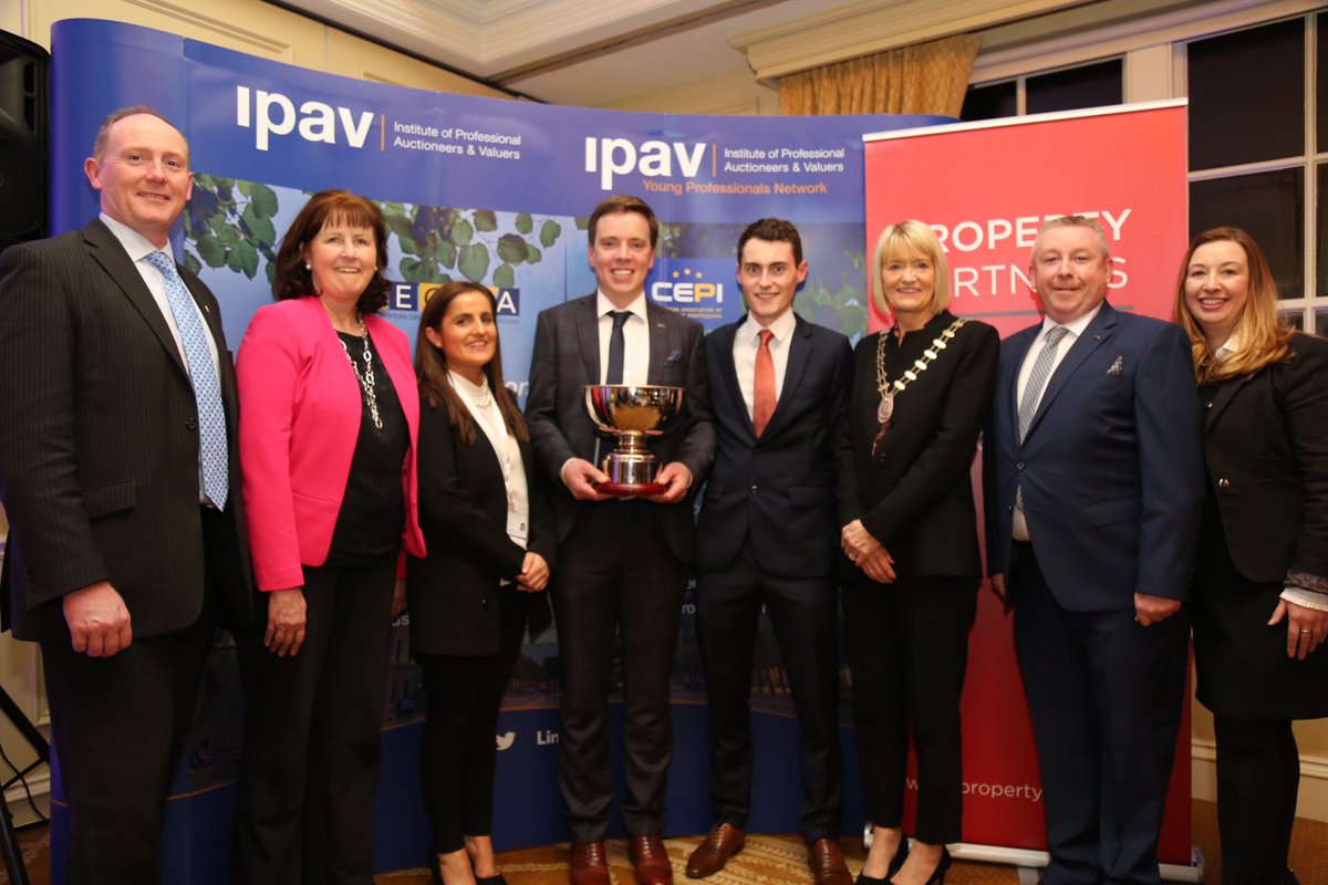 BrianEDempsey's tweet photo. What an inspiring event to support Novice Auctioneers on their journey. A great &amp; well supported day raising funds for @LauraLynnHouse Well done @NiamhGiffney &amp; @IPAVireland for organising it &amp; sponsors @Independent_ie @PP_Gallivan @tatts_ireland &amp; #AmericanAuctionAcademy https://t.co/8pUAnKOsKh