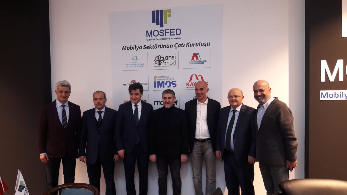 Hazine ve Maliye Bakan Yardımcısı Sn.Nureddin Nebati CNRİMOB Fuarında Federasyon standımızı ziyaret etti. @gulecahmed <a href="/mobderofficial/">MOBDER</a> <a href="/imosinegol/">İnegöl Mobilya Sanayicileri Derneği</a> <a href="/TMOSDER/">MOSDER</a> @cnrimob