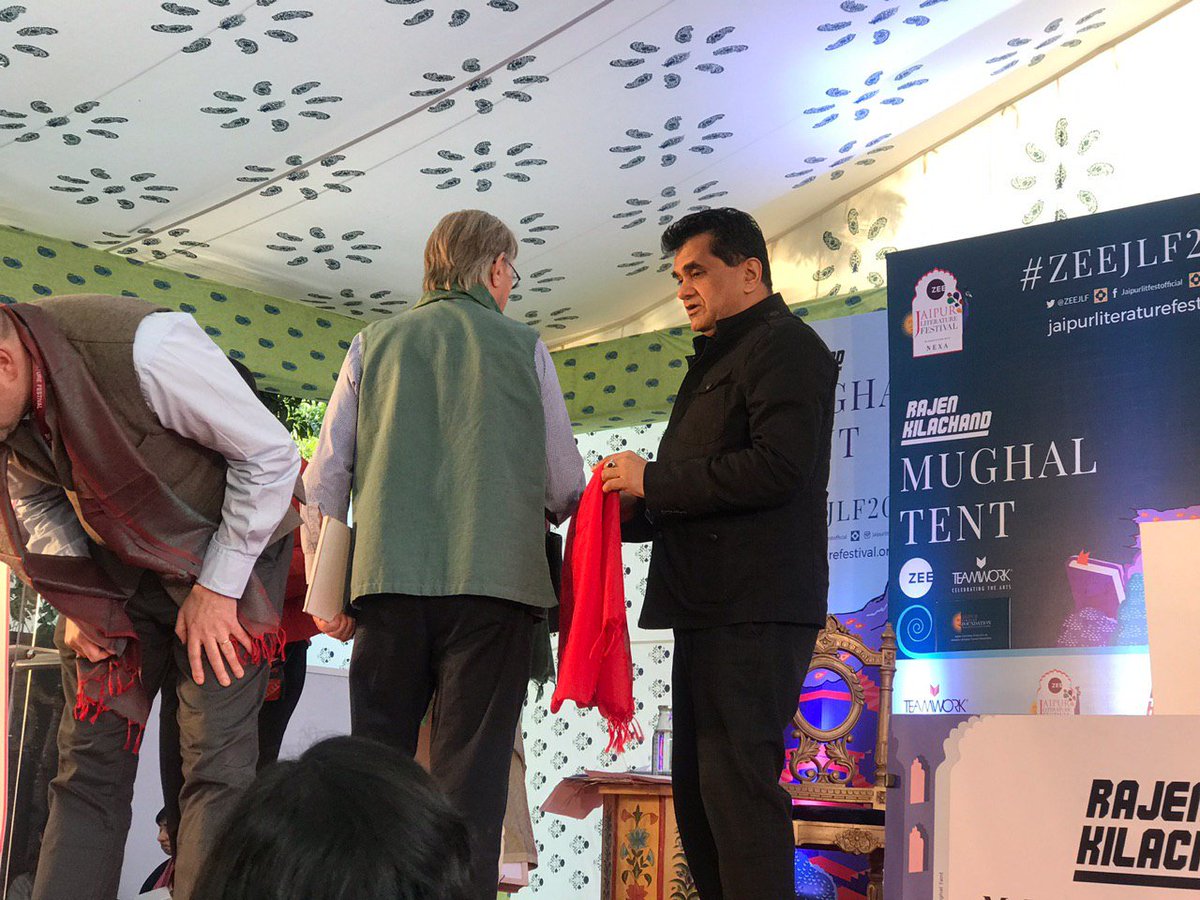 rpbreakingnews's tweet photo. #JLF2019 : Day 4
Session : Jugaad: On Frugal Engineering
#JohnElliott #DeanNelson @sanjoykroy
#RajasthanPatrika #PatrikaGameChangerSeries @ZEEJLF @kantamitabh @nish0207 https://t.co/BCKeWdBV5k
