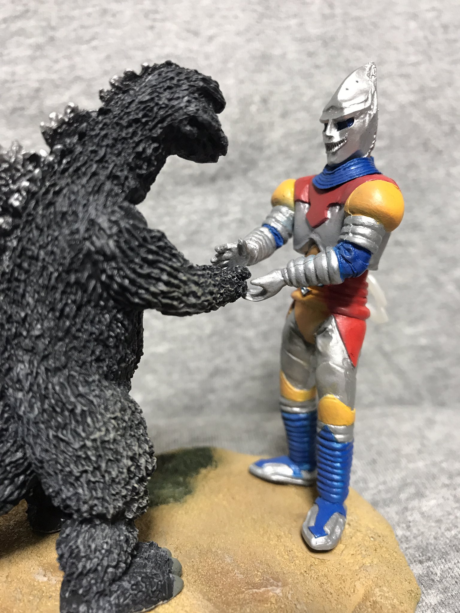 キャスト 特撮大百科 ゴジラとジェット・ジャガー 正義の友だち ver