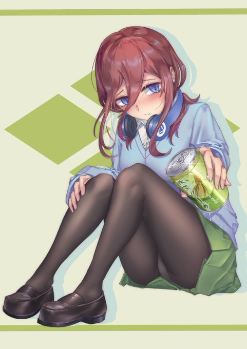 나츠메さんがTwitterに投稿した中野三玖(五等分の花嫁)のイラスト。