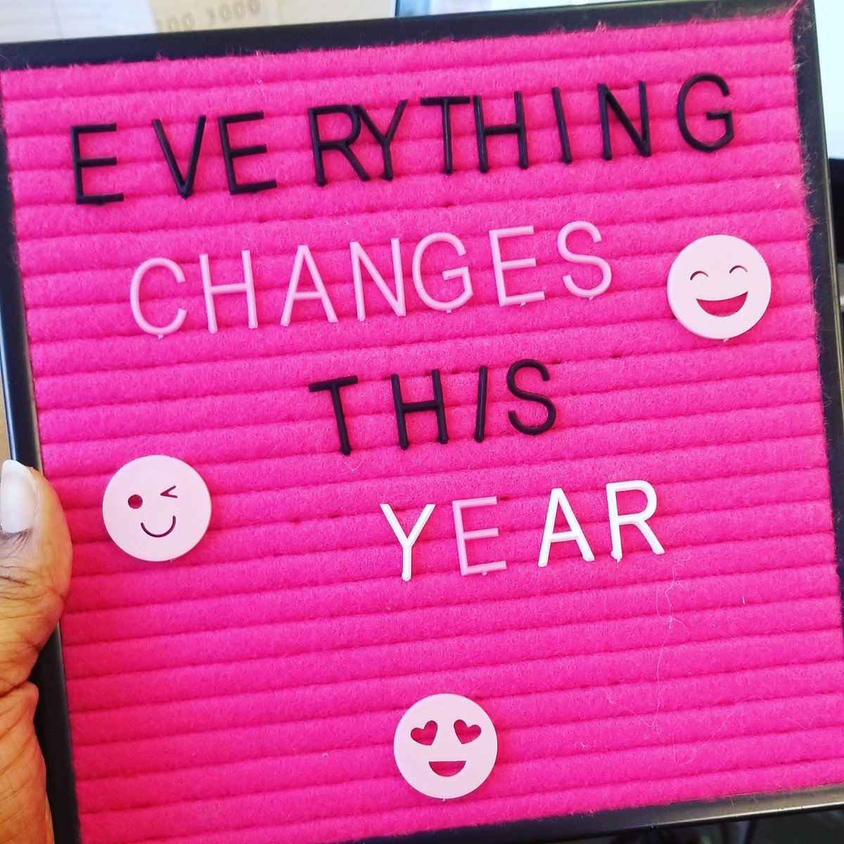 SimplyEdDucated's tweet photo. 2019 the year everything changes! #change2019 #changeishere #changedfaith #changedwealth #changedrelationships #changedoutlook #changedmindset https://t.co/kwUXIpnnKQ
