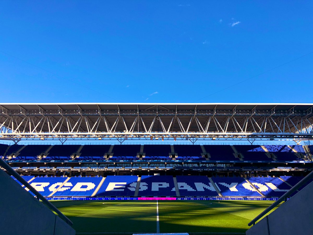 fonsotorres's tweet photo. Ya estamos aquí, en el RCD Espanyol Stadium...#rmtv con @AlvarodelaLama @VCaleroM @Oficial_RC3 #JesusAlcaide y con @victorgallo_ en la narración. #RealMadrid https://t.co/ms3UOgpzun
