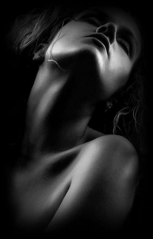 MrBa101's tweet photo. @c3ciliya @Raggdoll_98 @libidorush1 @drwhamilton3 @goodenough_fu @jessylesby @kokoroco25 @AlaninSoFlo @TacitDiamond @SirAlder @junona2 @robertwinter577 @cj959 @LockettsPeter @DrSvend @Elsie_geselsie @saby292 @Lord_n_Master @MySoul_MyVoice @MDPD_Clips @4669beaches @Nadleehe @BEyes60 #Art 🌹          
#Love ♠️         
#Happy🌹           
#Beauty ♠️         
#Portrait  🌹          
#PhotoArt  ♠️            

#TeamRed    🌹 ♠️       
#BnWuniverse 🌹♠️ https://t.co/HFW0Q3e8nS