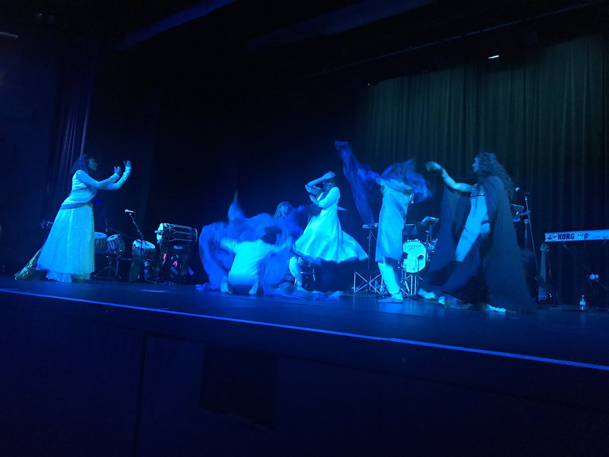 AjayHMaru's tweet photo. Great afternoon #Watersmeet theatre, a super event once organised by #RedLotusEvents #SurDhara Maya - The Universal Illusion a musical &amp; cultural event. Thanks to Pritee, Mira &amp; the entire team! Well done 👏
@MAsgharButt2 @BrahmaKumaris  @SuryakantJadva https://t.co/rit6QTnBAl