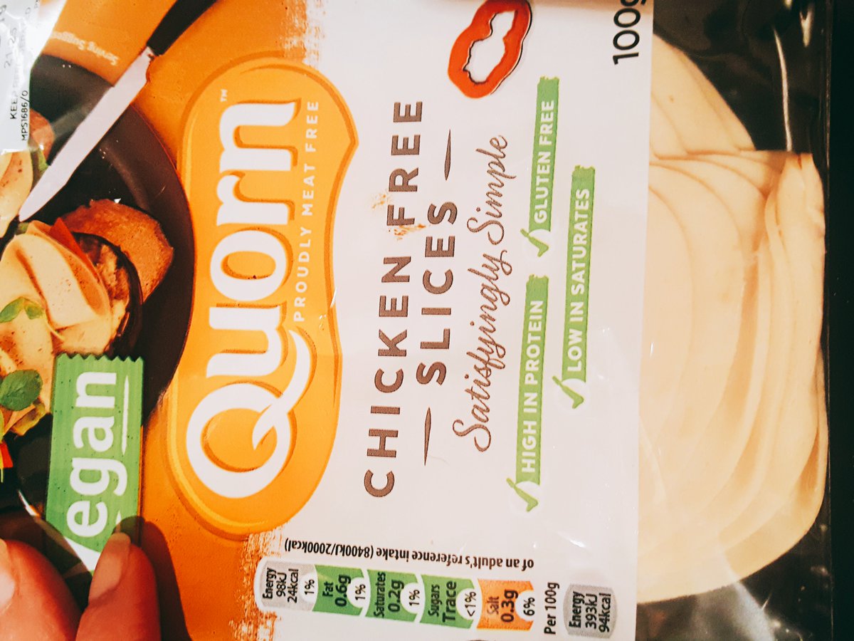 DollyNomster's tweet photo. Are these an attempt at heart shaped slices for Valentines day @QuornFoods? Eat my vegan chickeny heart, lover. https://t.co/WI3z7m0Oa0