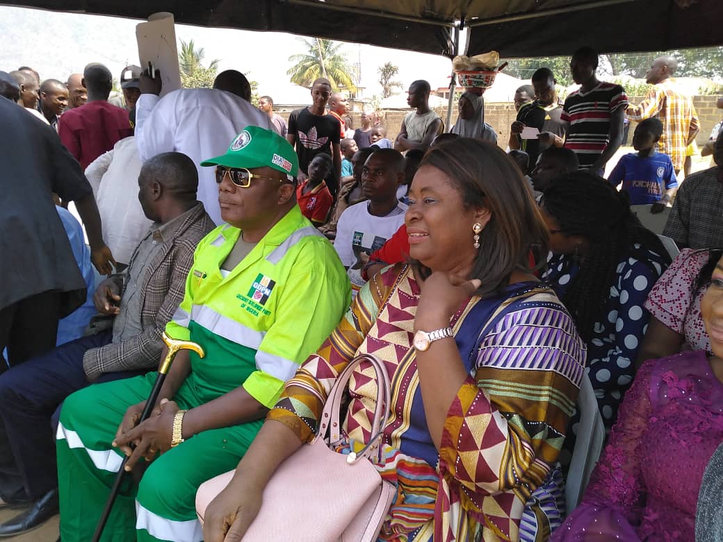 dia_ngr's tweet photo. I say a very big thank you to the people of Kogi State for coming out in numbers to show support for our message of #solutiontothenation.
#solutioniscoming
#gdpniscoming https://t.co/E4pTmyKIc7
