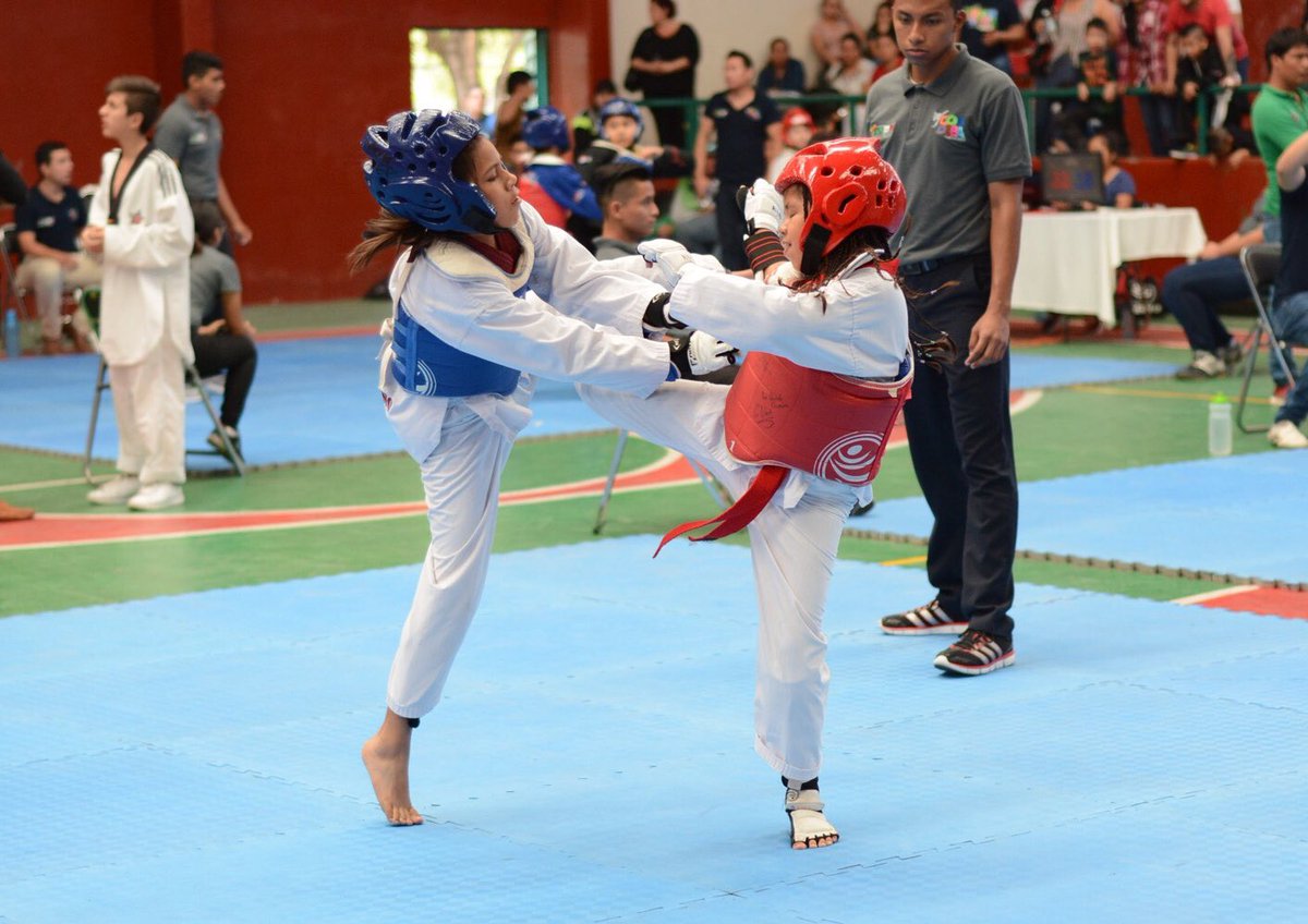 PUMAJL's tweet photo. #Ahora se lleva a cabo el Selectivo Estatal de #Taekwondo en la Unidad Deportiva “Panchón Contreras” #Chiapas #CONDEBA @CONDEBA @CONADE @AnaGabrielaGue https://t.co/MiPzymQrxV