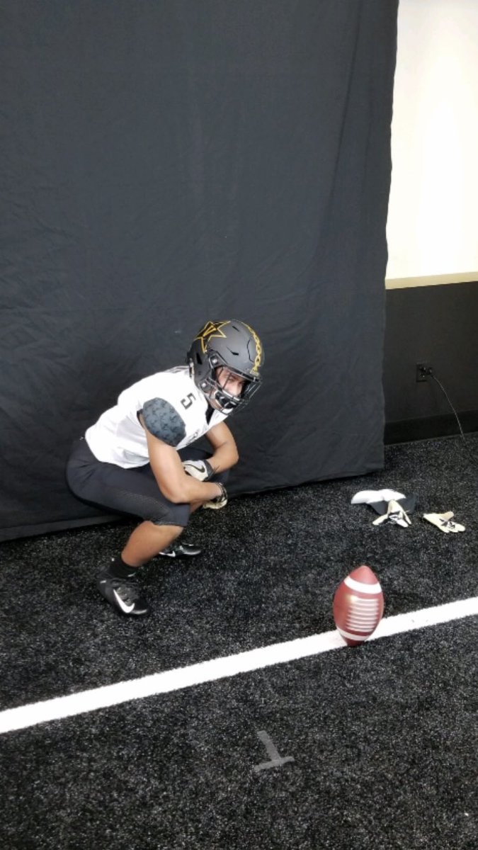 chayce22's tweet photo. Had a great time @VandyFootball Junior Day! Big thanks to @CoachDerekMason @Amo8685 @AustenEverson https://t.co/ASSqUHUqcm