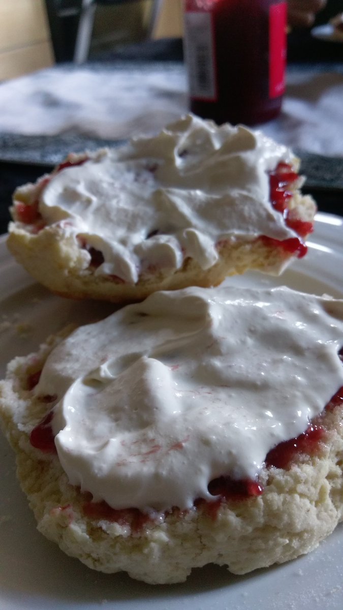 dhv938d's tweet photo. Anyone who puts jam first is welcome to call to ours, I've been baking which doesn't happen often as I love savoury, but there's scones &amp; the cream first brigade aren't invited #sconewar #SconeGate https://t.co/ujj9CBXHGb