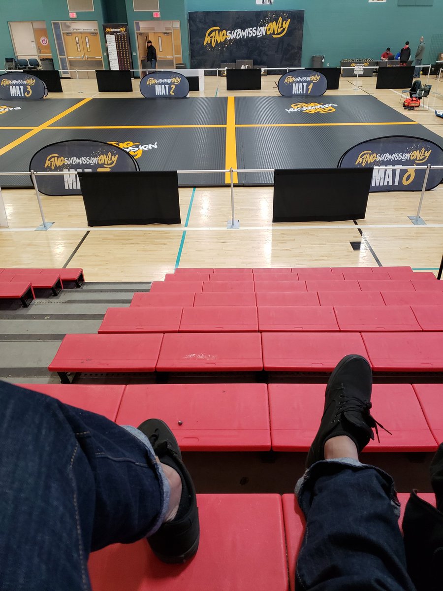 HCVisions's tweet photo. Weigh-ins at 185lbs are done for me.  Now I just have to wait until the event starts. https://t.co/sZaLjAIzpa