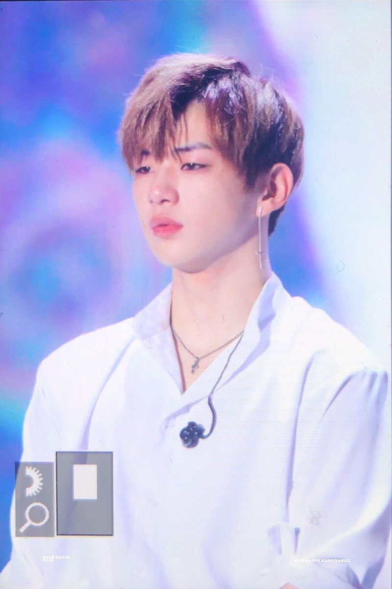 190127 세상 가장 수고 했어요 #강다니엘다니엘