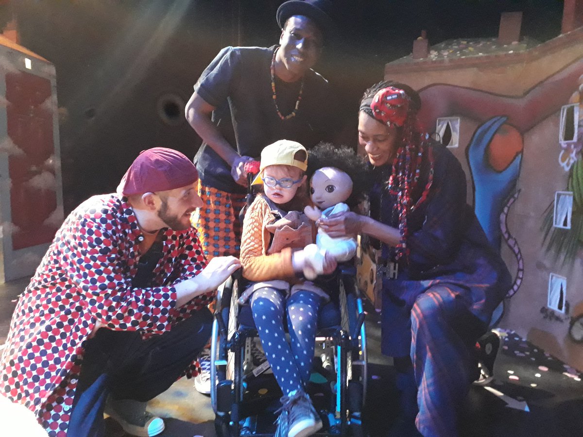 Huge heartfelt thanks to @oilycart for today's Hippity Hop performance. #cultralinclusion at its absolute best. #culturalmanifesto @scope @RoseUnwin @_CultureNow @culturaldemo @museumDCN @RollinWithMama