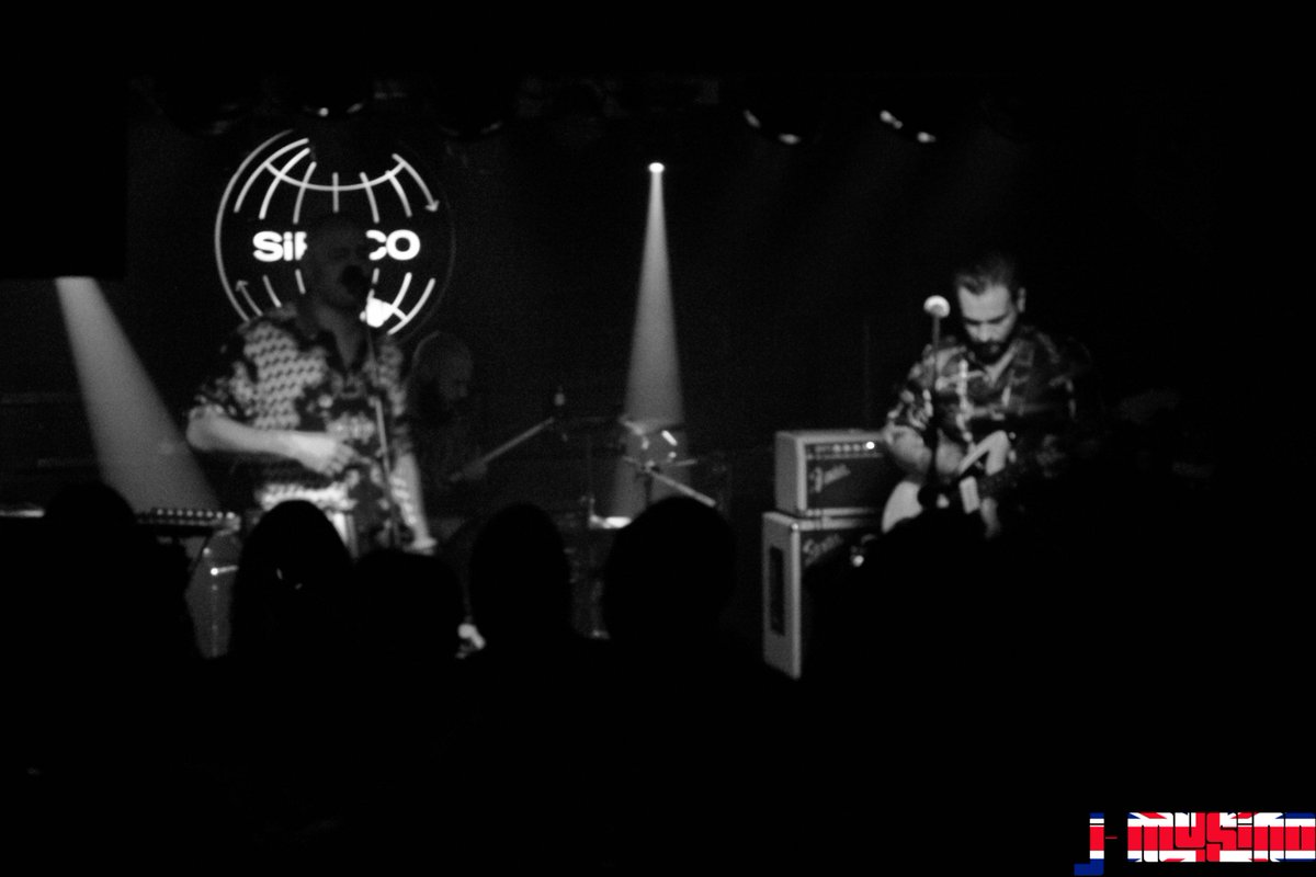 #cronica.

j-musind.blogspot.com/2019/01/oso-mi…

<a href="/Bandacabana/">Cabana</a> y <a href="/osomieloso/">Oso Miel Oso</a> ayer en <a href="/SirocoSala/">Sala Siroco</a>