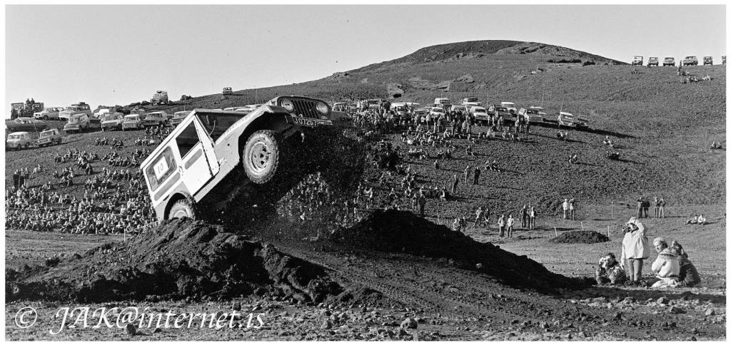 KatlaTurbo's tweet photo. Formula Offroad in Grindavík 1976 https://t.co/1Bu3xeOmwE https://t.co/H45ycUS98e
