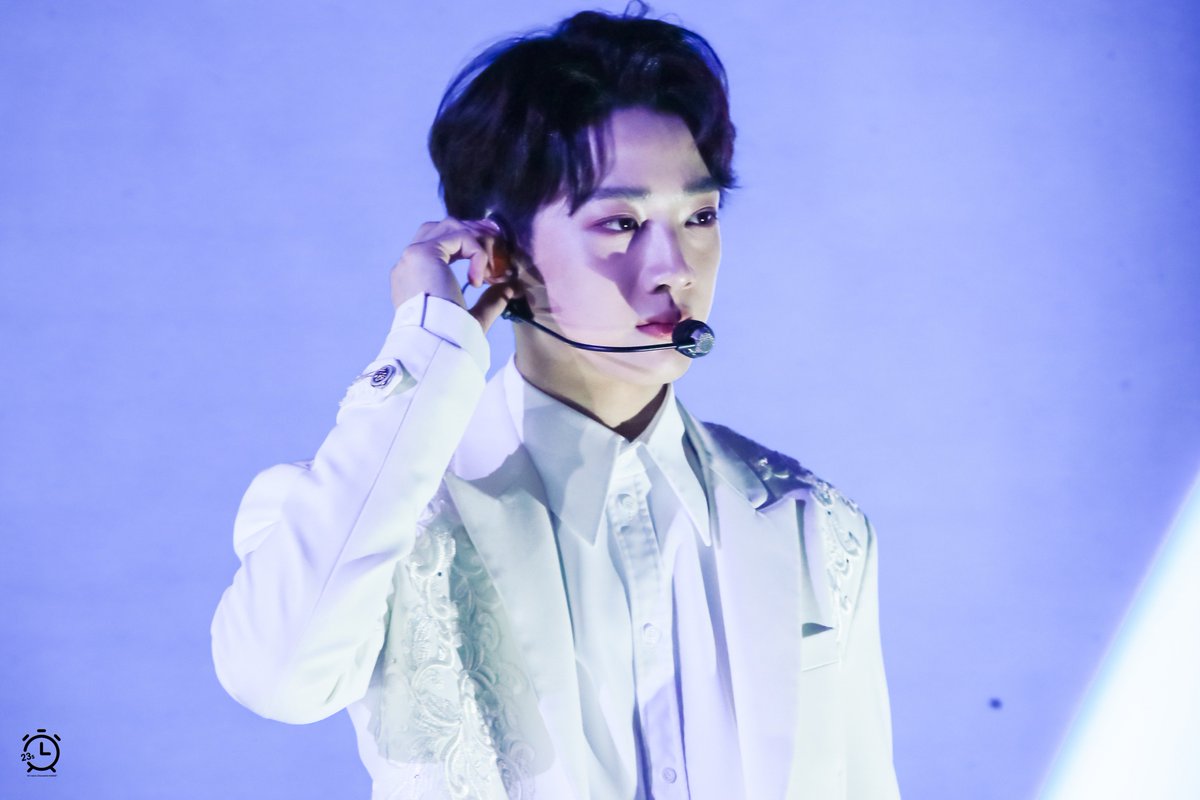 23seconds_'s tweet photo. 190126 Therefore concert 

#赖冠霖 #LAIKUANLIN #라이관린
#워너원 #Wannaone https://t.co/MPEbHUOUCQ