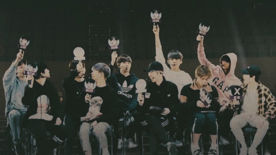 ccapturebyme's tweet photo. ต้องคิดถึงพวกคุณมากแน่ๆ
ดีใจที่ได้รู้จัก และได้รัก 💙🙂

#워너원의모든길_역사로남아 https://t.co/Ux48GAu6sv
