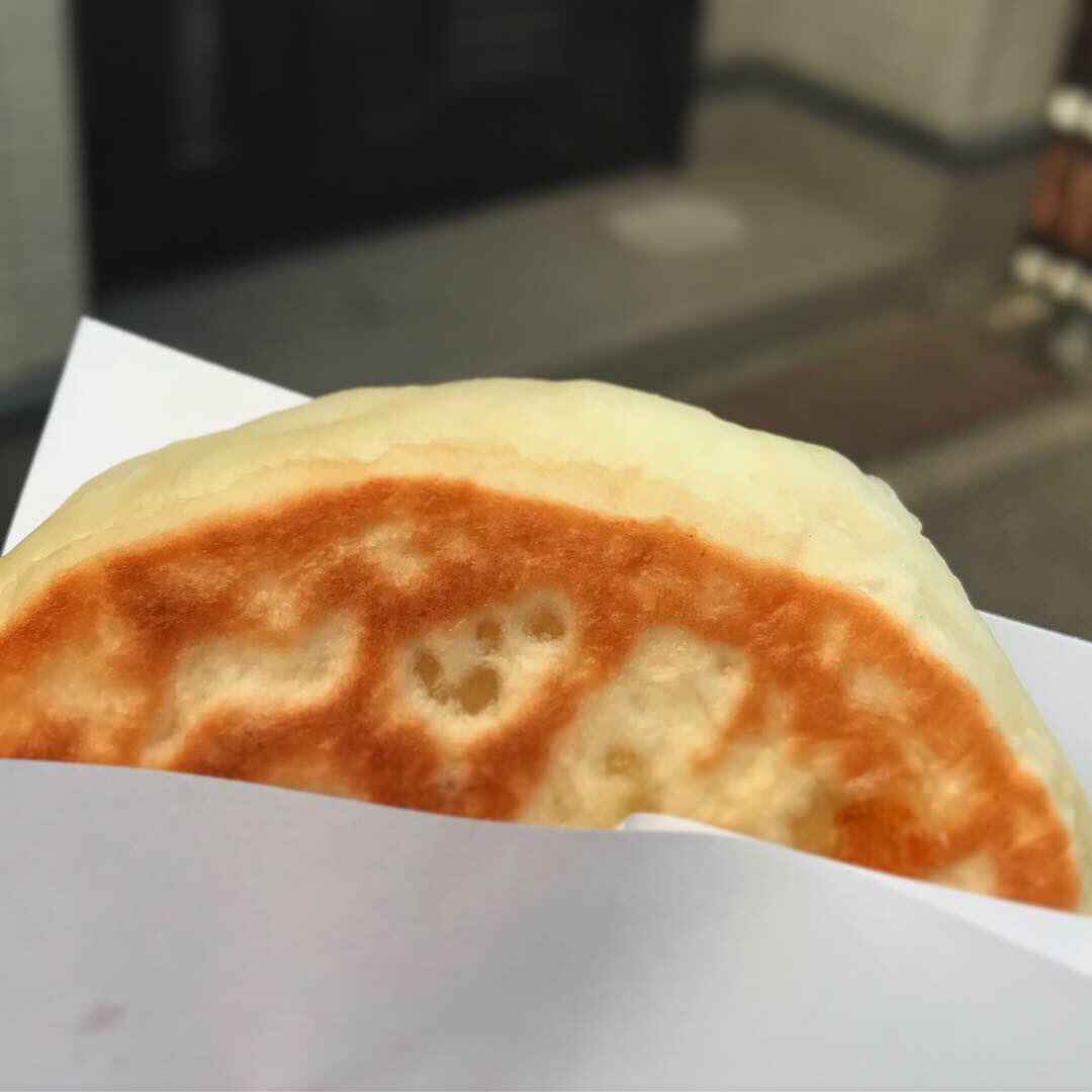 T0D4M0M9's tweet photo. 1/27
チーズハットグ食べて、ホットック食べた‼︎
ちなみに写真はないけどヤン���ョムチキンも食べた‼︎ https://t.co/Ja2smLwglX