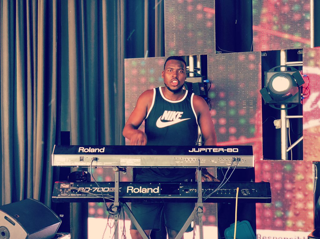 aliekeys's tweet photo. For the love of music #rolandkeyssa #rolandmusicsa @RolandMusicSA https://t.co/jrbw8WE5Mz