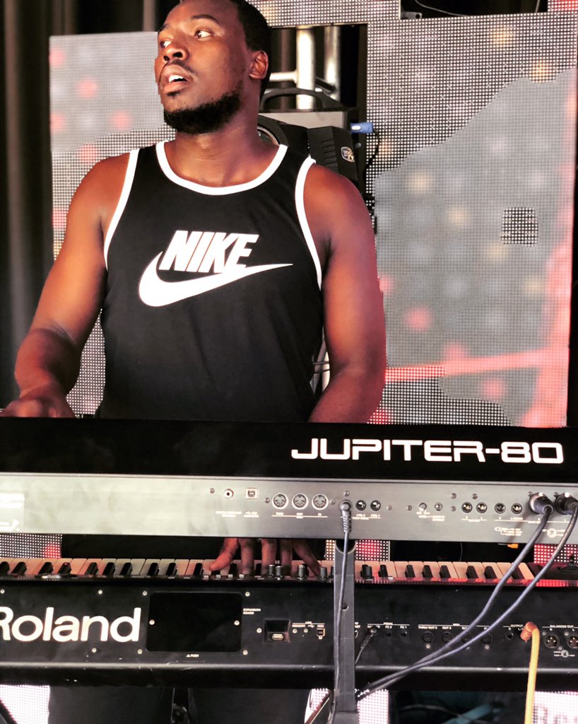 aliekeys's tweet photo. For the love of music #rolandkeyssa #rolandmusicsa @RolandMusicSA https://t.co/jrbw8WE5Mz