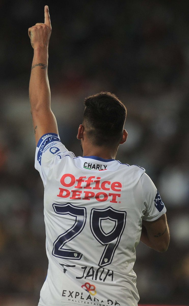 carlos_armenta_'s tweet image. Buen día a todos, y que levante la mano quien cada vez está más cerca de ser el mejor goleador de nuestros @Tuzos (está a 8 goles).