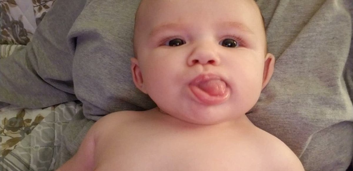 ohsofunny_'s tweet photo. I just want to throw it out there that I have NEVER been happier in my whole life. Lincoln James, you are my whole world. I love you beyond belief. And no matter what happens in this crazy life, mommy has your back 

💙💙💙 https://t.co/lxZgrDPIh5