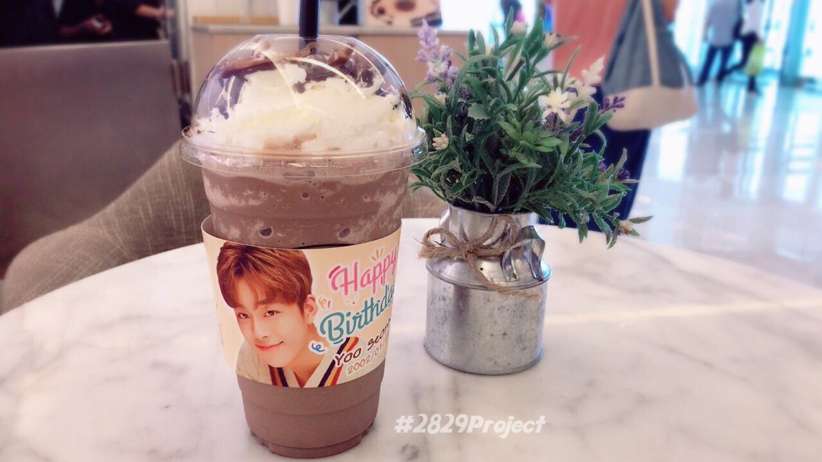 28290825day's tweet photo. ✨ ใครมีปลอกแก้ววันเกิดโปรเจค #2829Project ขอให้ยกมือขึ้นนนน 🙌🏻
#ซอนโฮ #가장선호하는날 #HappySEONHO18thday https://t.co/N8PKc7xlqP