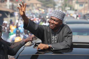 View image on Twitter