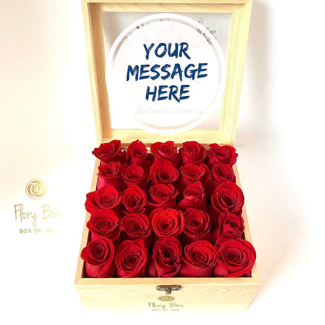 FloryBox's tweet image. Order your #Valentine's day #rosebox and make it more stand out with your #personalmessage #GTAdelivery #eternalrose #freshrose