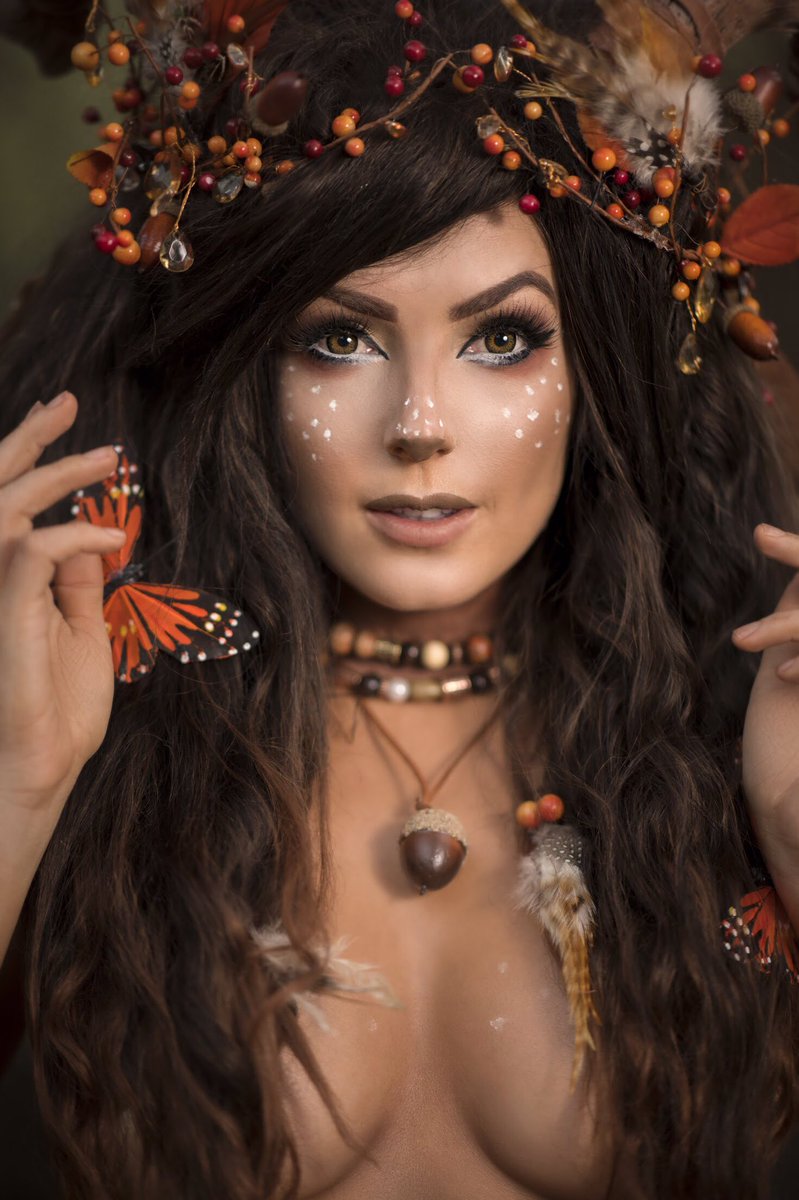 JessicaNigri's tweet image. RT FOR WINTER

LIKE FOR FALL