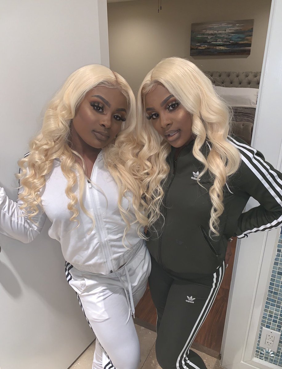 itss_Darrian's tweet photo. 👯‍♀️ https://t.co/r9Ou7cAiVA