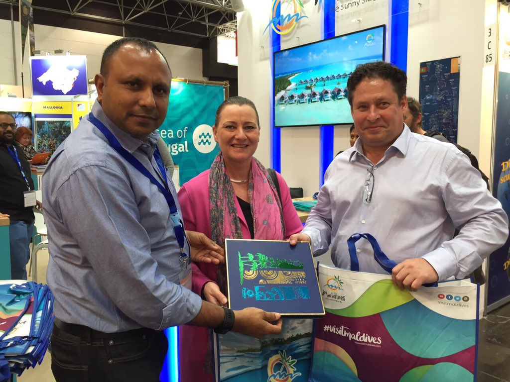 visitmaldives's tweet photo. And that's a wrap for @nonstopboot 2019! Thank you all who visited us at the show. Bis zum nächsten Mal! 🇩🇪 #bootDüsseldorf #boot2019 #Maldives #VisitMaldives #ColourfulSideofLife https://t.co/ycNe1MobMQ